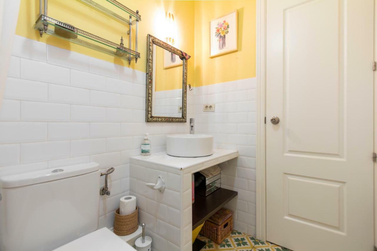 For You Rentals Universidad Apartment Temporal Est8 Madrid Exterior photo